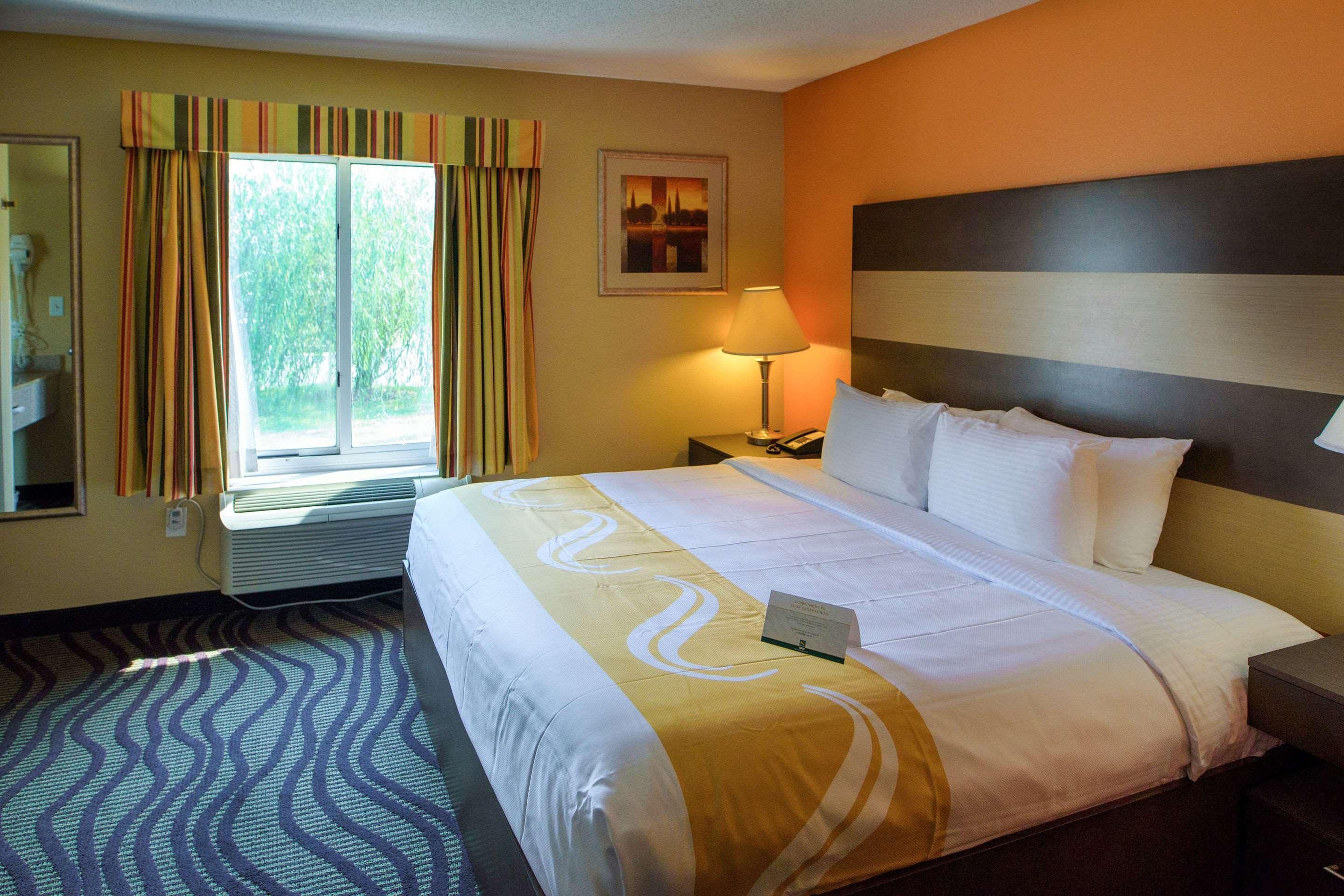 Quality Suites Memphis/ Wolfchase Galleria Zewnętrze zdjęcie