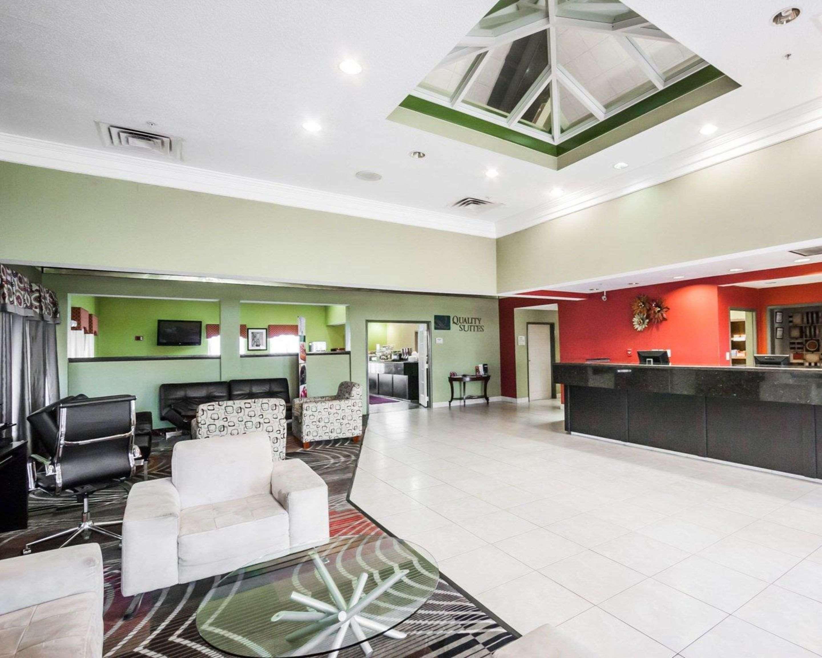 Quality Suites Memphis/ Wolfchase Galleria Zewnętrze zdjęcie